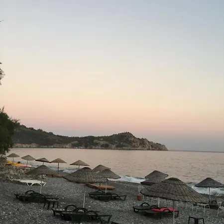 Melinda & Restaurant Casa de hóspedes